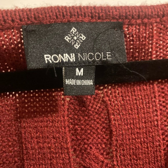Ronni Nicole Midi Cable Knit Sweater Dress Maroon/Red Medium - Picture 3 of 6